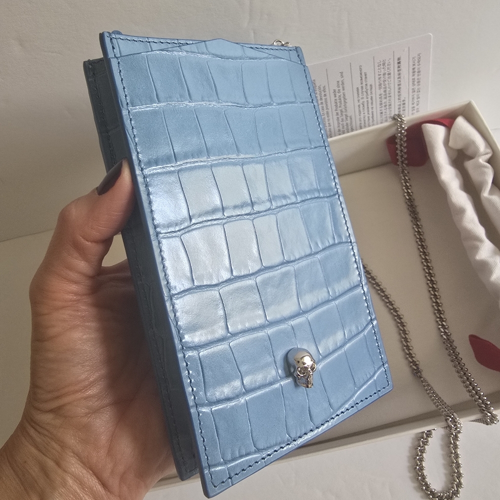 Alexander McQueen Skull Croc-Embossed Leather Phone-Case-On-Chain Blue - Picture 3 of 7